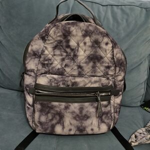 💙NWOT SOL AND SELENE nylon quilted backpack - black and white marble